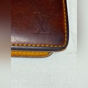 Louis Vuitton vintage Bifold leather authentic Men’s Wallet